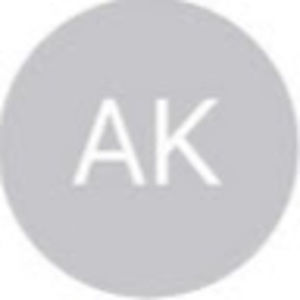 Meet your Posher, Angie